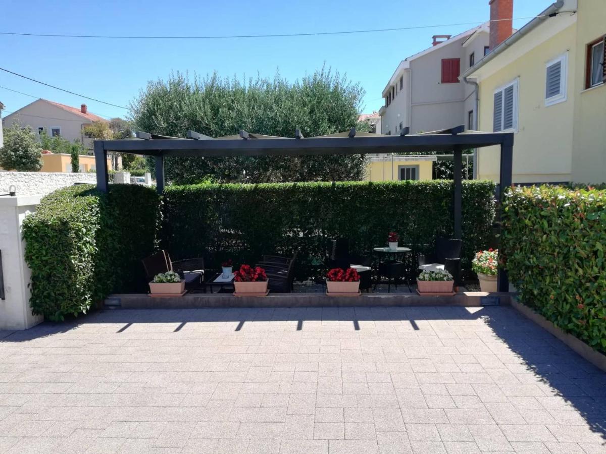 Apartments Ivana - Iva Задар Екстериор снимка