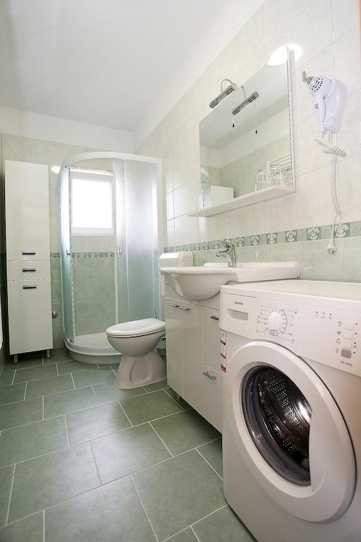 Apartments Ivana - Iva Задар Стая снимка