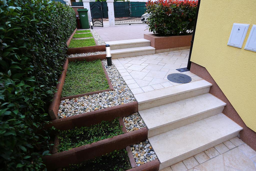 Apartments Ivana - Iva Задар Екстериор снимка