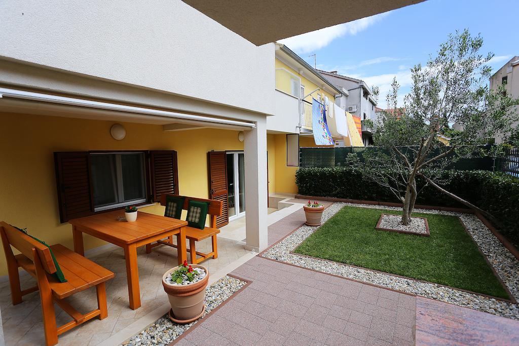 Apartments Ivana - Iva Задар Екстериор снимка