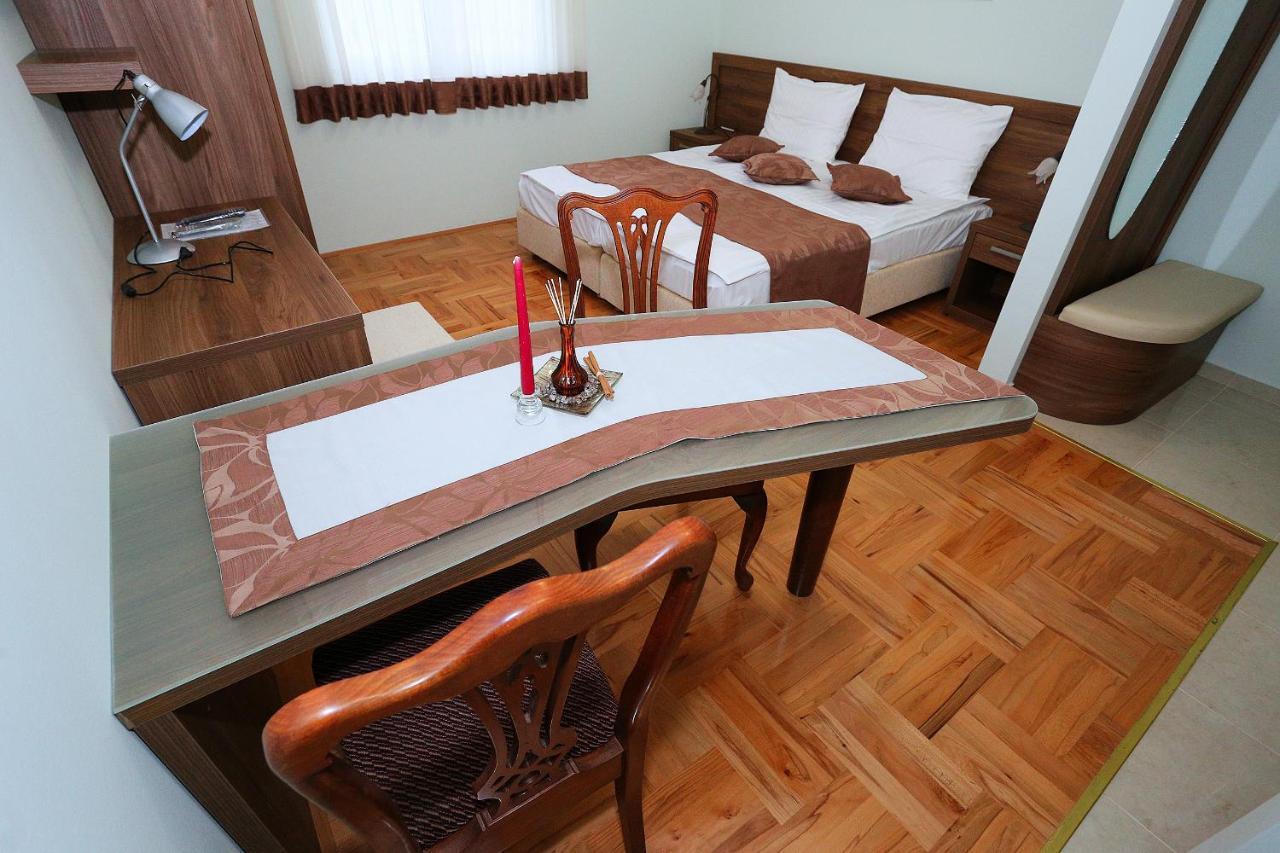 Apartments Ivana - Iva Задар Екстериор снимка