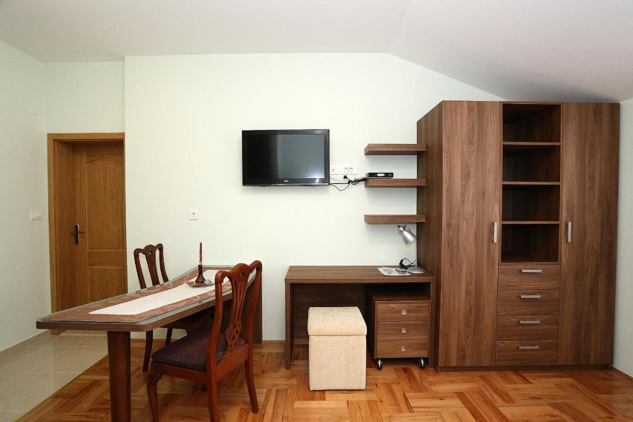 Apartments Ivana - Iva Задар Екстериор снимка